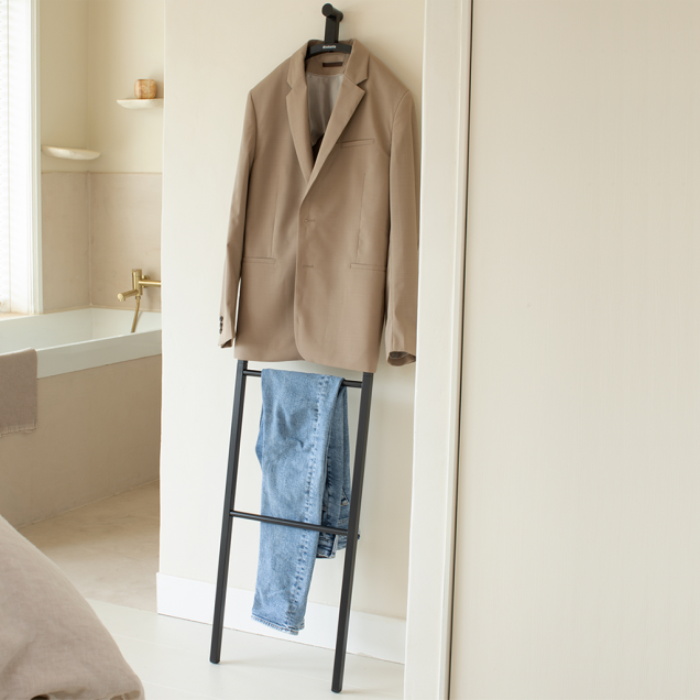 Linn Dressboy Black