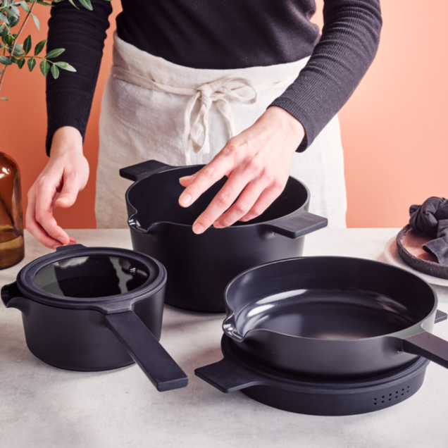 Compact Cookware Set of 3, Recycled Aluminium, Non-Stick - Black