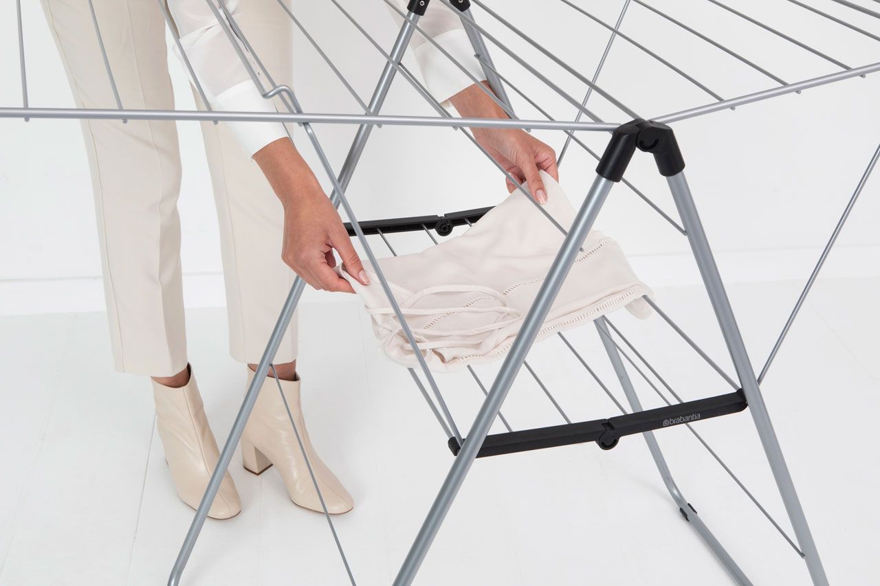 HangOn Drying Rack 25 metres - Metallic Grey | Brabantia