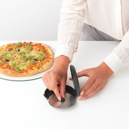 Taglia Pizza con Protezione Lama TASTY+ - Dark Grey