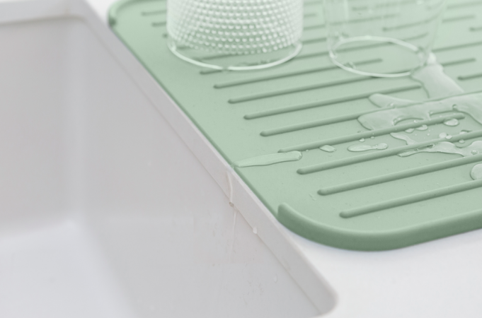 Tapis égouttoir en silicone SinkSide - Jade Green