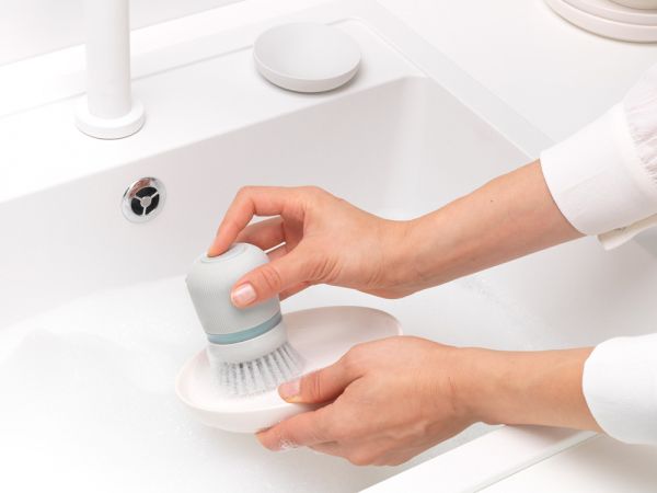 Soap Dispensing Dish Brush Light Grey