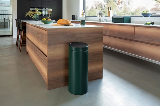 Touch Trash Can New 8 gallon (30L) - Pine Green