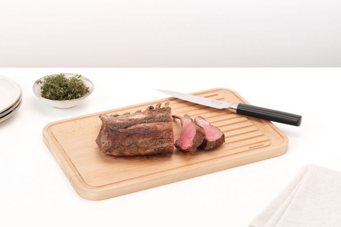 Profile Wooden Chopping Board for Meat, Large - Beech Wood