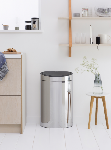 Touch Bin New 40 litres - Brilliant Steel