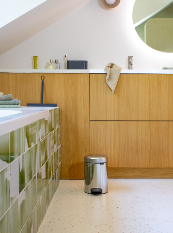Pattumiera a pedale newIcon 3 litri - Brilliant Steel