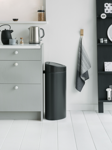 Touch Bin New 40 litre - Matt Black