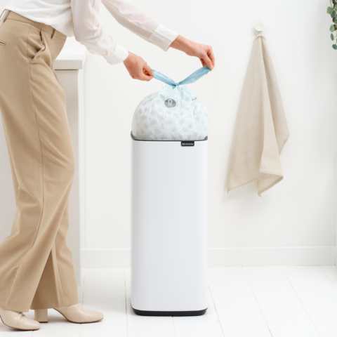 Bo Touch Bin 30 litres - White