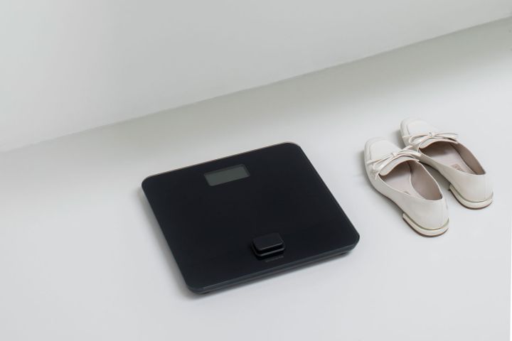 Pèse-personne ReNew, sans pile - Dark Grey
