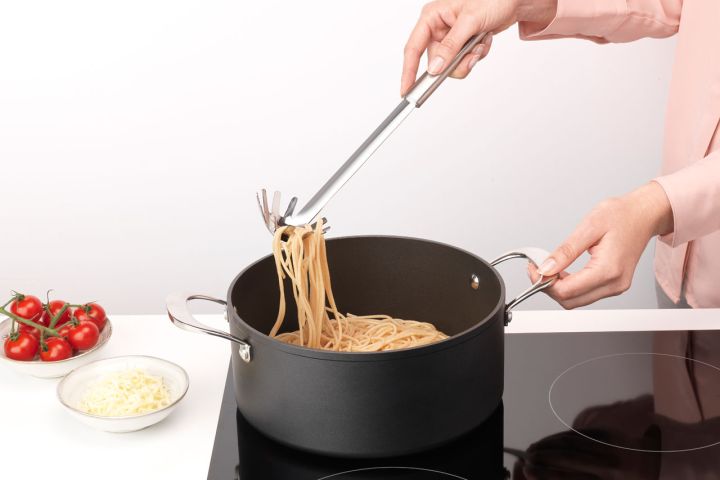 Spaghettilepel Profile