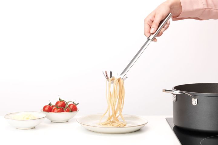 Spaghettilepel Profile