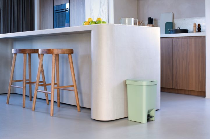 Pedal Bin StepUp 16 litre - Jade Green