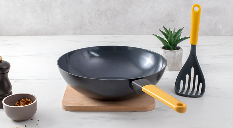 Tasty+ Wokpan 30 cm, anti-aanbak - Honey Yellow