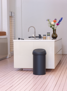 Touch Top Trash Can 16 gallon (60L) - Mineral Infinite Gray