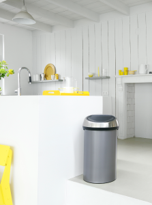 Touch Top Trash Can 16 gallon (60L) - Platinum