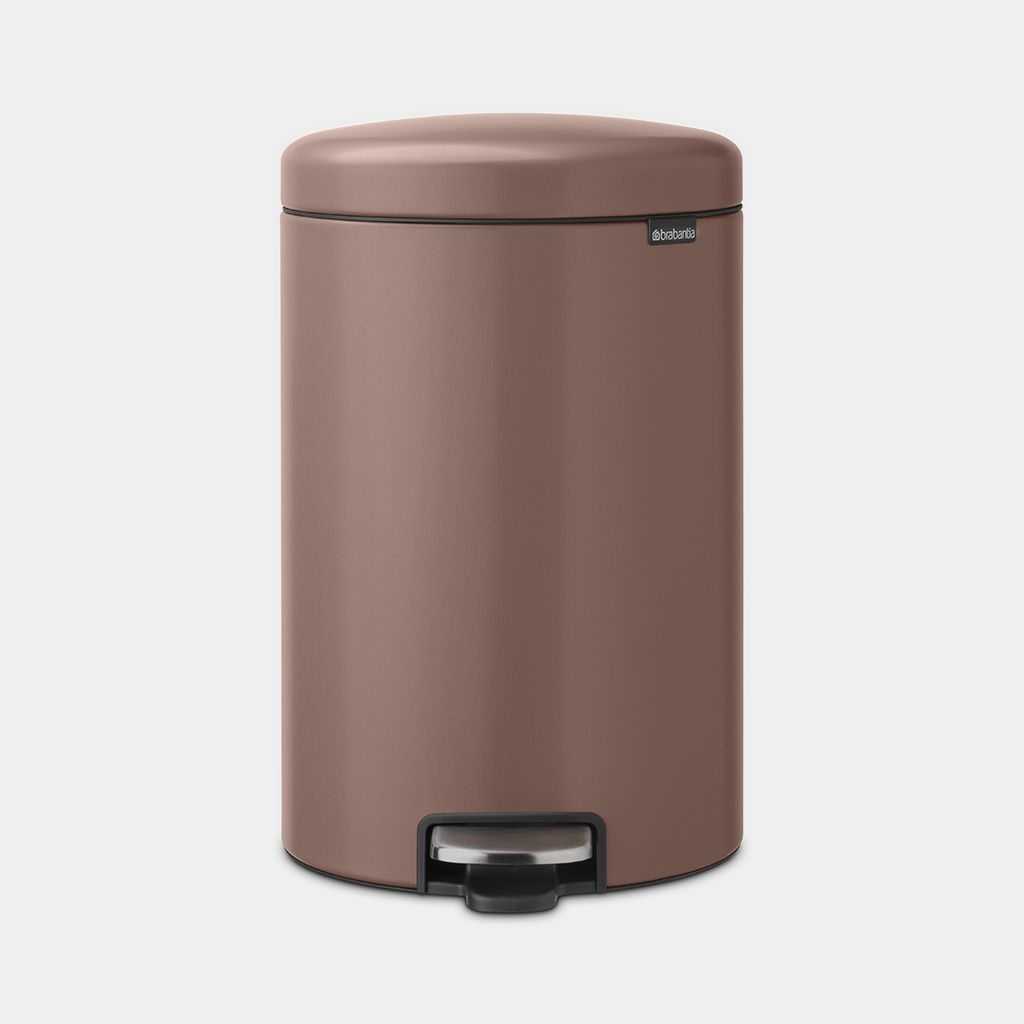NewIcon Step on Trash Can 5.3 gallon (20L) - Satin Taupe