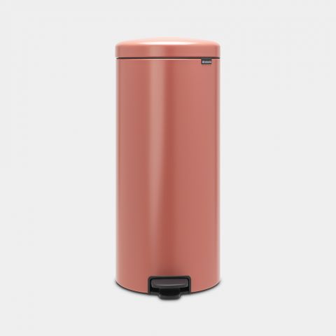 NewIcon Step on Trash Can 8 gallon (30 liter) - Terracotta Pink