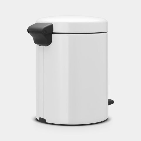 NewIcon Step on Trash Can 1.3 gallon (5 liter) - White