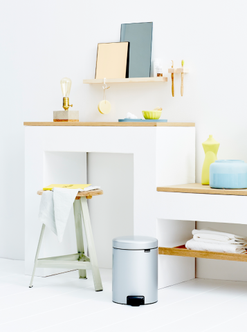 NewIcon Pedal Bin 5 litre - Metallic Grey