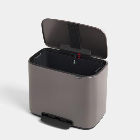 Bo Pedal Bin 36 litre - Platinum