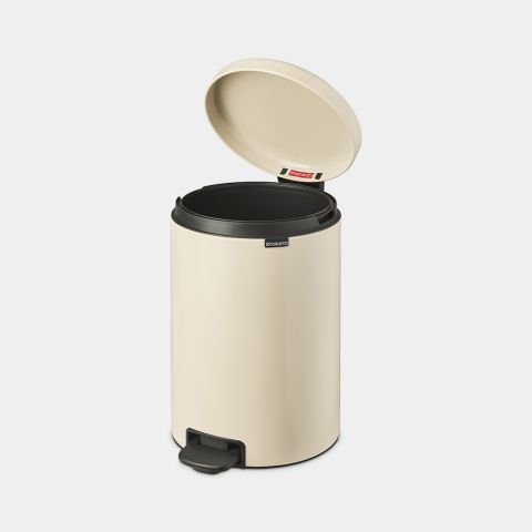 Poubelle à pédale newIcon 20 litres - Soft Beige