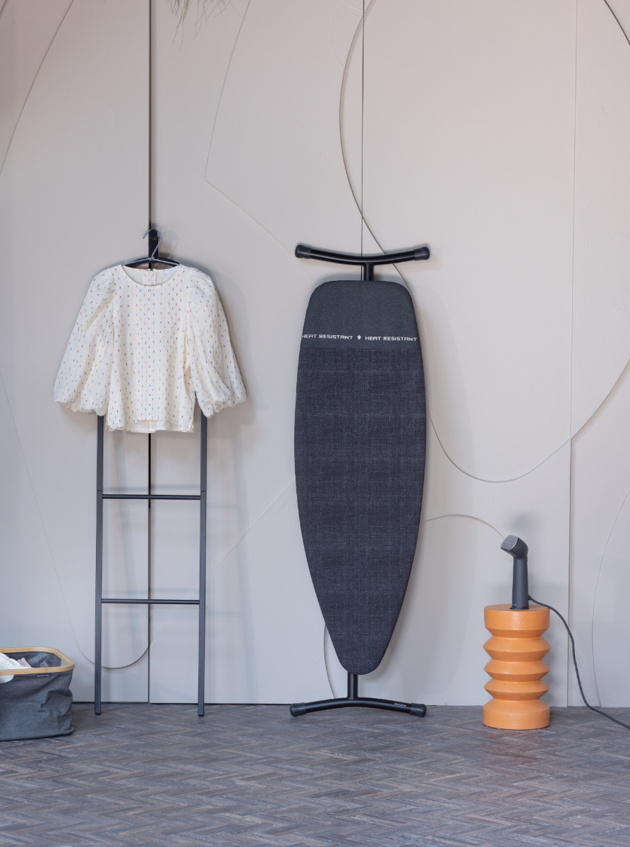 Stoom- en strijkplank D 135x45 cm, hittebestendige parkeerzone - Denim Black