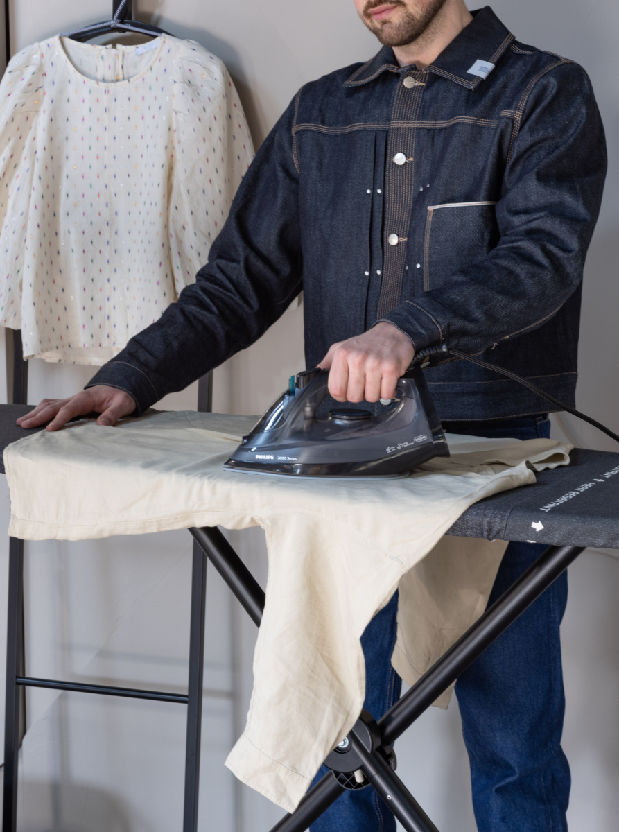 Stoom- en strijkplank D 135x45 cm, hittebestendige parkeerzone - Denim Black