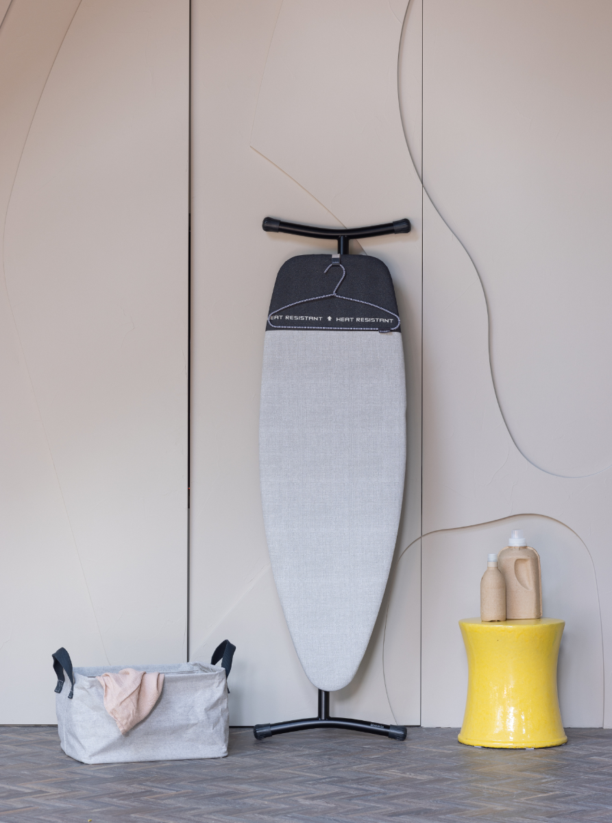 Steam & Ironing Board D 135x45 cm, Heat Resistant Parking Zone - Denim Grey