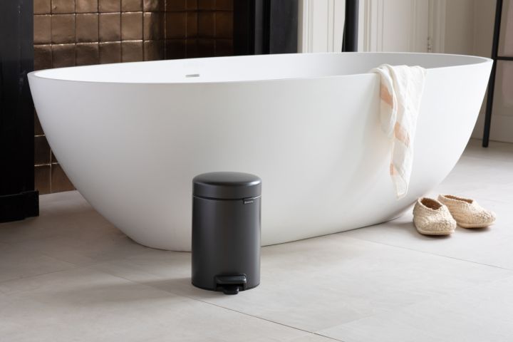 NewIcon Pedal Bin 3 litre - Confident Grey