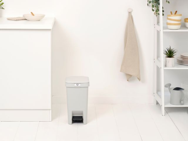Pedal Bin StepUp 10 litre - Light Grey