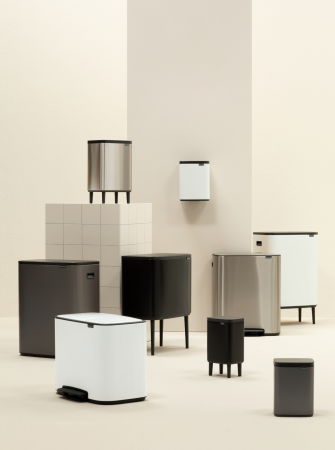 Bo Touch Trash Can 9.5 gallon (36 liter) - Soft Beige | Brabantia