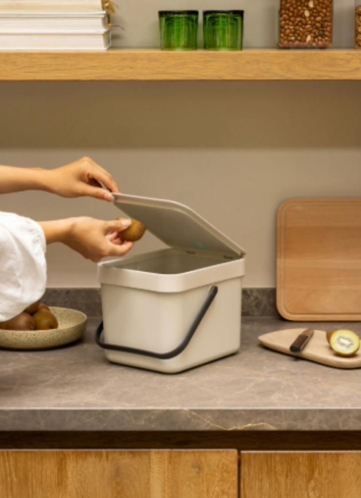 Biomülleimer für die Küche