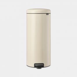 Brabantia Pedaalemmer newIcon 30 ltr - mat zwart Brabantia Pedaalemmer newIcon 30 ltr - mat zwart