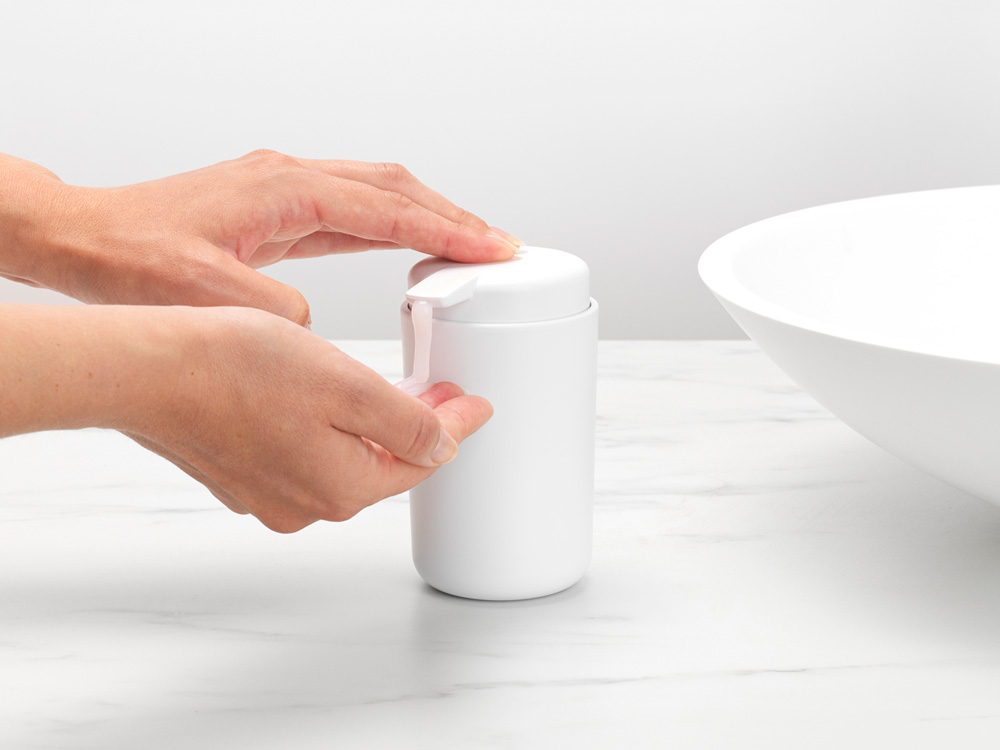 Brabantia Renew Soap Dispenser – 250ml Drip-Free Pump, White, Easy Fill Bathroom Accessory