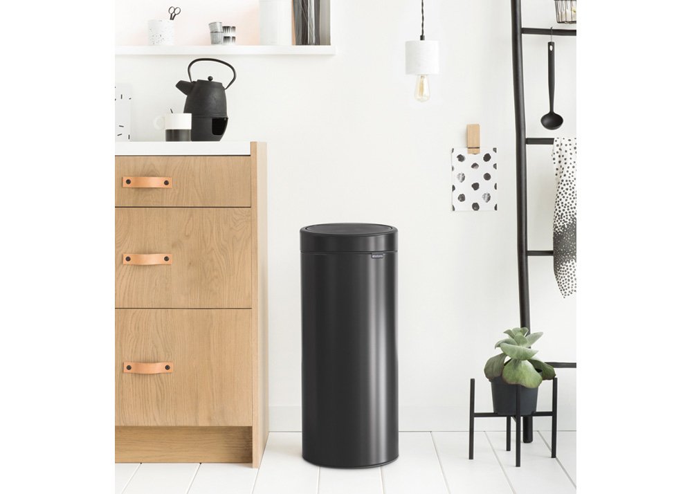Touch Bin New 30 litre Matt Black Brabantia